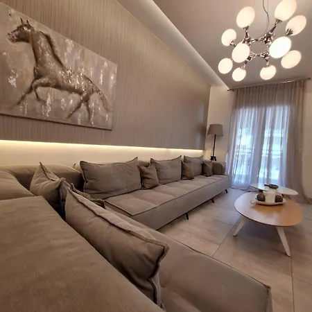 G & G Apartment